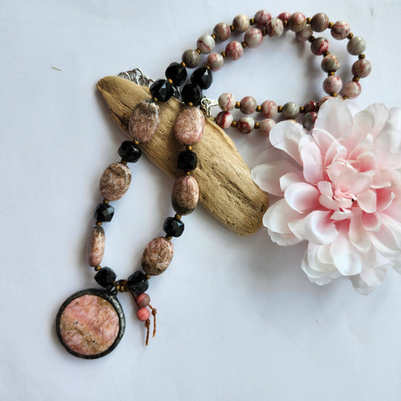 EXOTICA BLACK TOURMALINE & RHODOCHROSITE NECKLACE