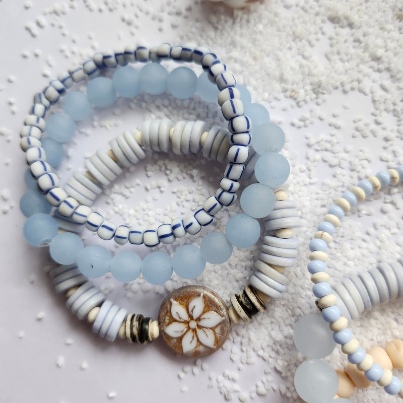 3 BRACELET BEACH STACK IN PASTEL BLUES