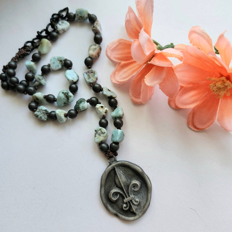 FLEUR DE LIS NECKLACE