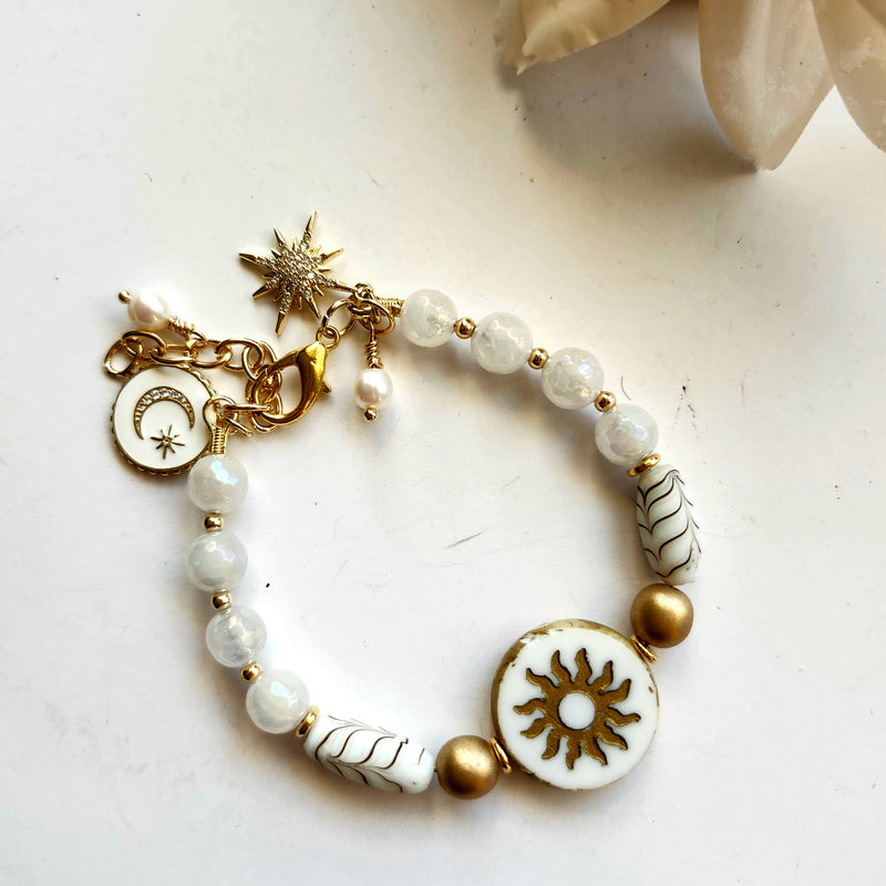 MYSTICAL WHITE & GOLD BRACELET