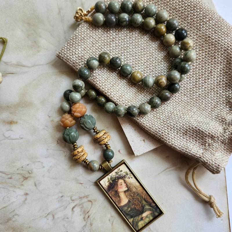 KEEPER OF THE FOREST NECKLACE