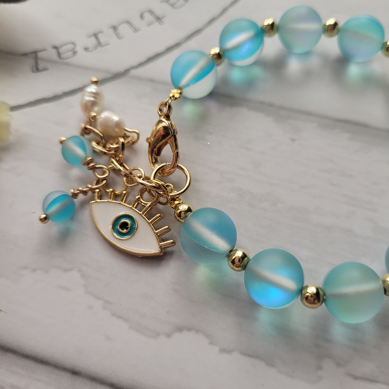 TURQUOISE SEA GLASS & FAUX PEARL BRACELET