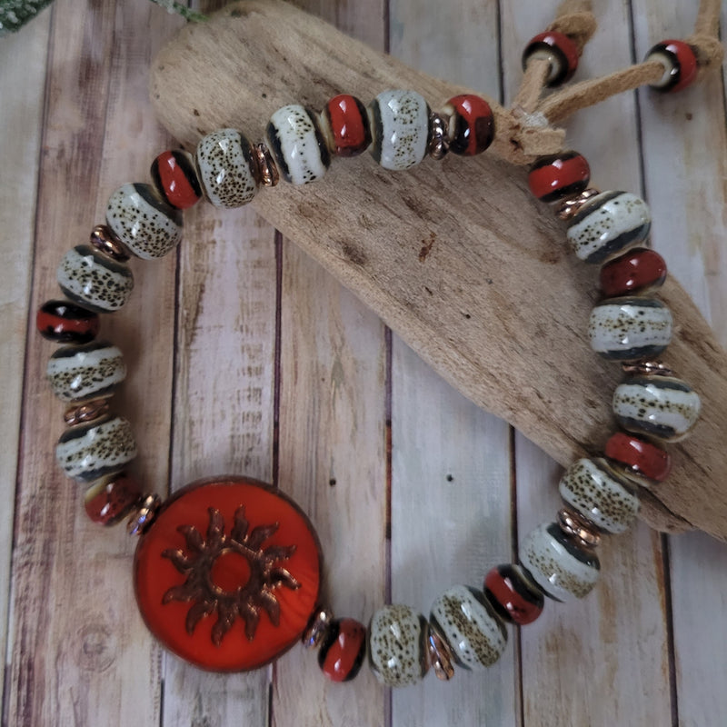 PORCELAIN BEADED BRACELET IN MATADOR RED & SPECKLED BIRCH